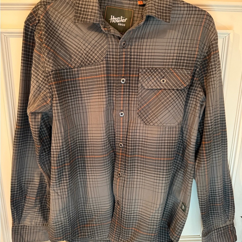 Howler Brothers plaid button up front shirt.